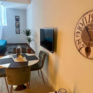  Casa vacanze Residenza Elegante - A 5 Fermate Dal Duomo Italia